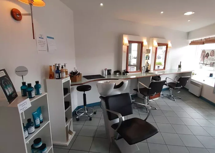 Salon de coiffure d'Osiris Coiffure, coiffeur à Coëx